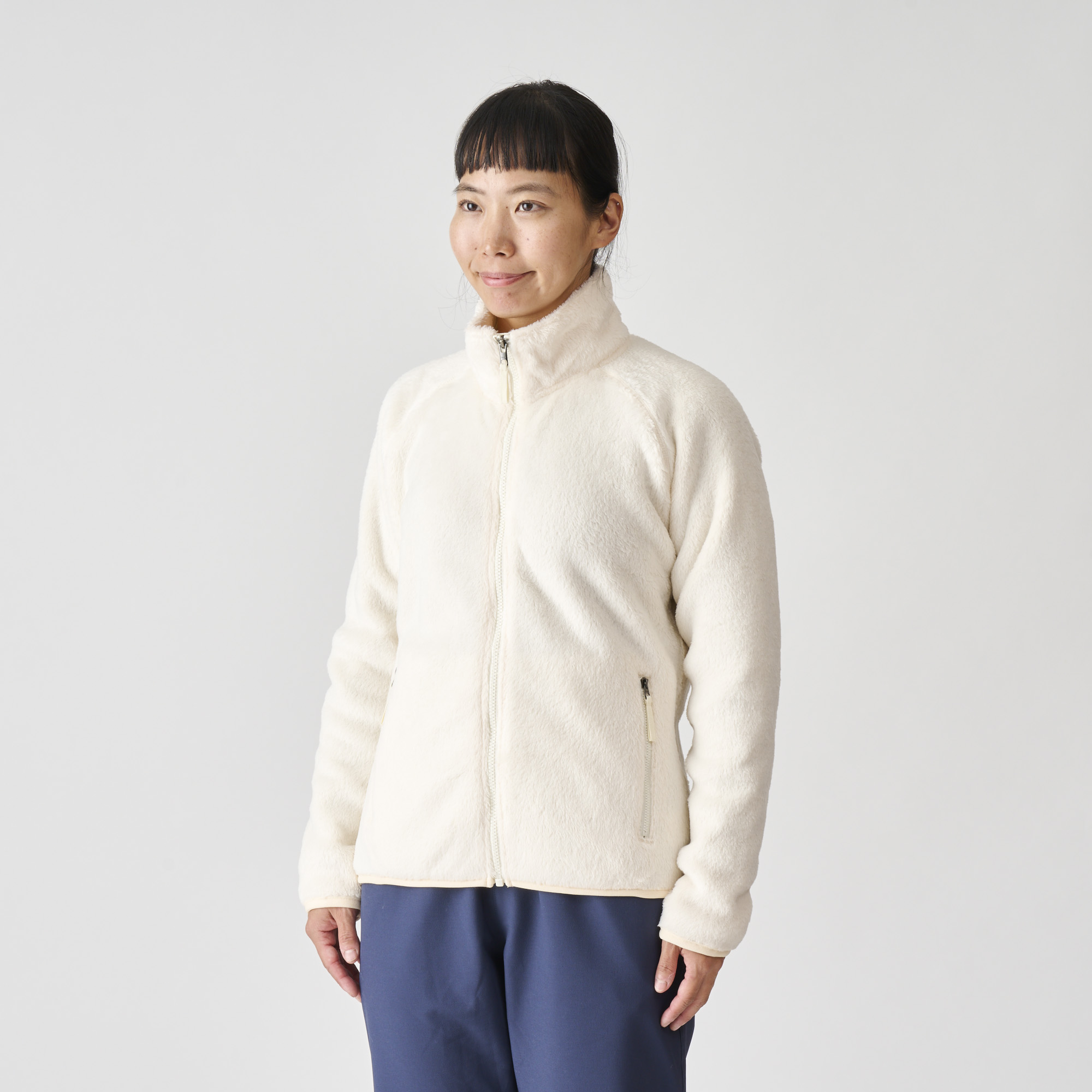 ﾎﾜｲﾄｽﾓｰｸ