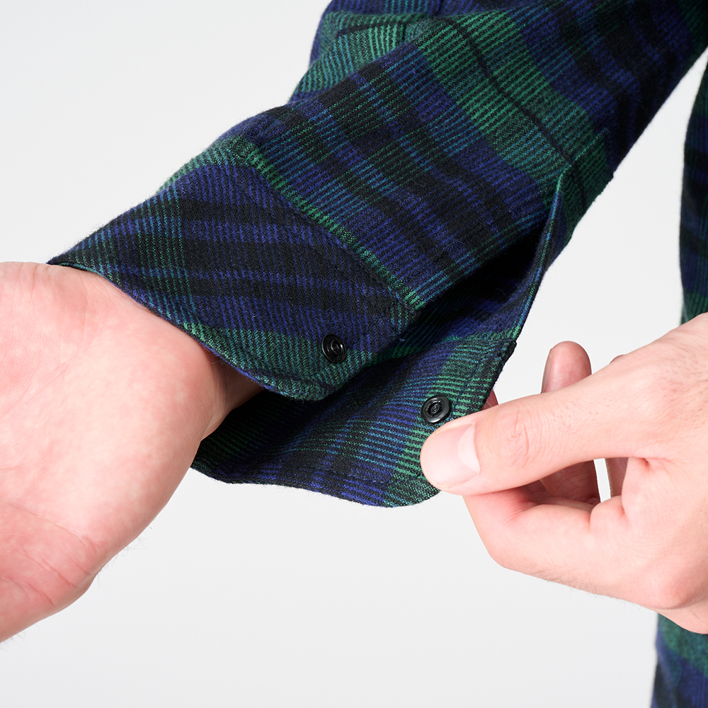 ﾌﾞﾗｯｸｳｫｯﾁ