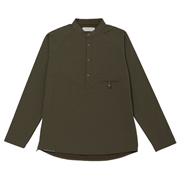 ソフトシェルフリースのプルオーバーシャツ